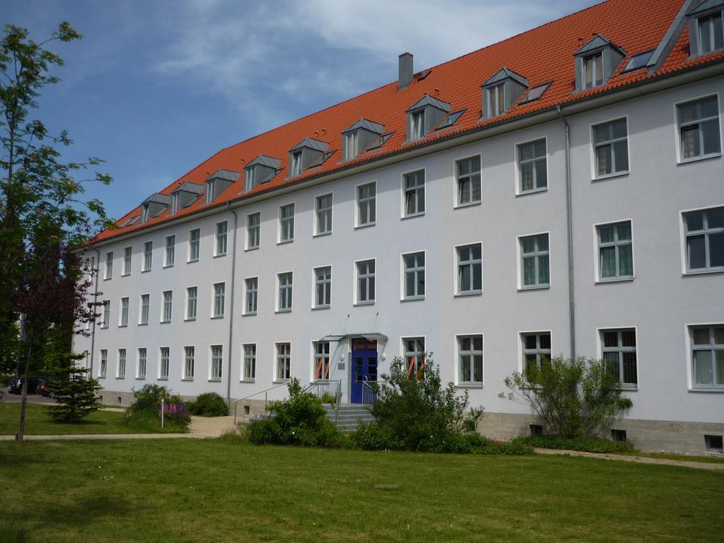Hanse Haus Pension Грайфсвальд Экстерьер фото